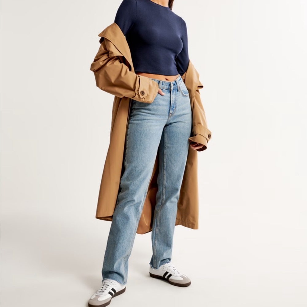 Abercrombie & Fitch 90’s mid rise straight